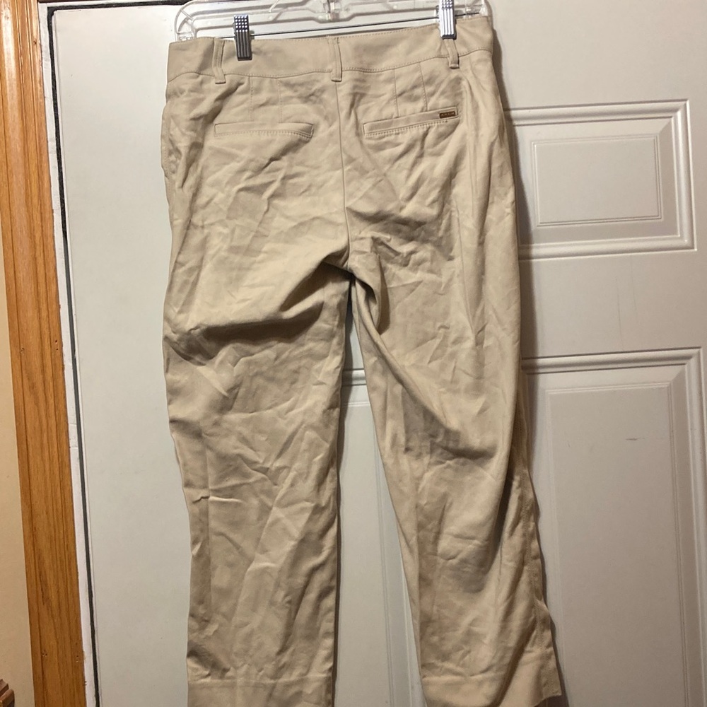 White‎ House Black Market Capris 4